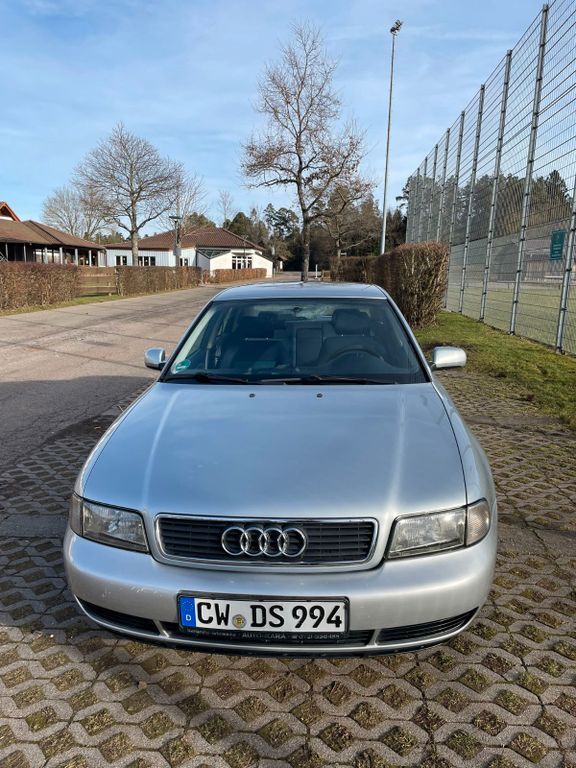 Audi A4 191.000 km 2.200 € Althengstett 75382