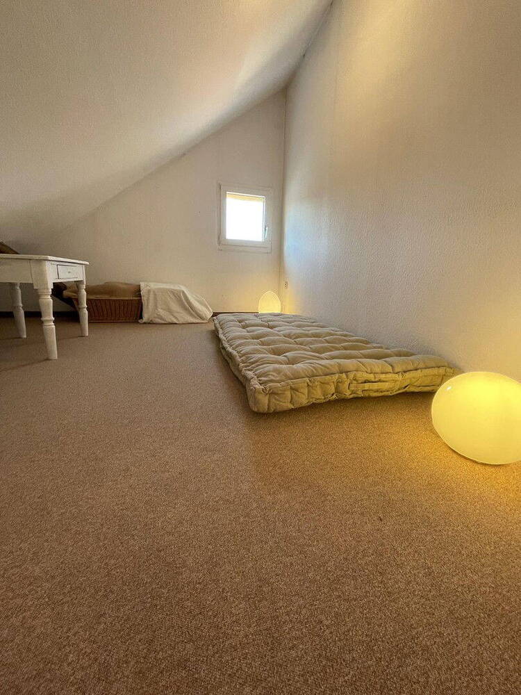 EINZIEHEN UND WOHLFÜHLEN - UNIKATES HINTERHAUS-WOHNREFUGIUM IM HERZEN DER DURLACHER ALTSTADT...
