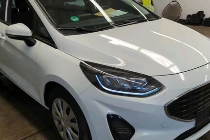 Ford Fiesta 128.000 km 8.999 &euro; Ditzingen 71254