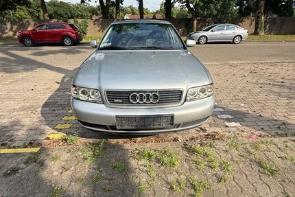 Audi A4 159.000 km 5.900 &euro; Karlsruhe 76149