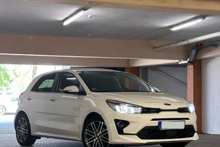 Kia Rio 63.800 km 13.800 &euro; Pforzheim 75173