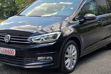 VW Touran 171.222 km 12.989 &euro; Pforzheim 75179