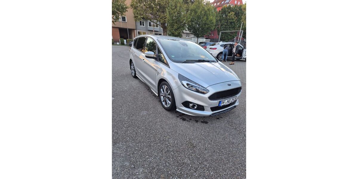 Ford S-Max 170.000 km 16.800 &euro; Mühlacker 75417