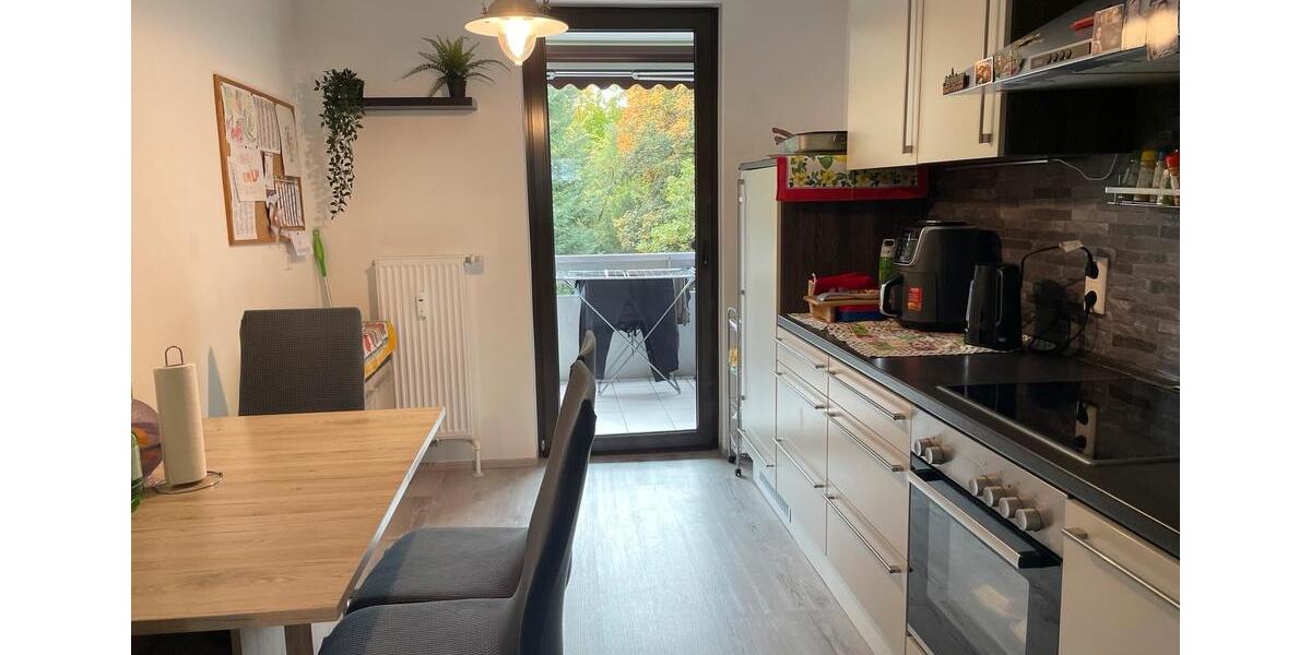 Renovierte 3 Zimmer Wohnung zimmer