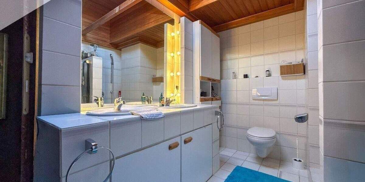 Reihenmittelhaus Karlsruhe Durlach - 4 Zimmer, 167 m&sup2;, 650.000&euro; | Angebot:25727865