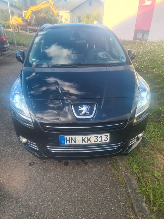 Peugeot 5008 198.000 km 4.200 € Zaberfeld 74374