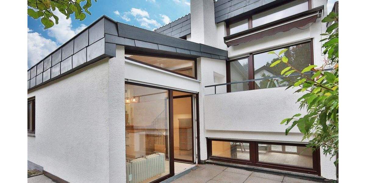 Doppelhaushälfte Leonberg - 5 Zimmer, 175 m&sup2;, 2.740&euro; | Angebot:25358261