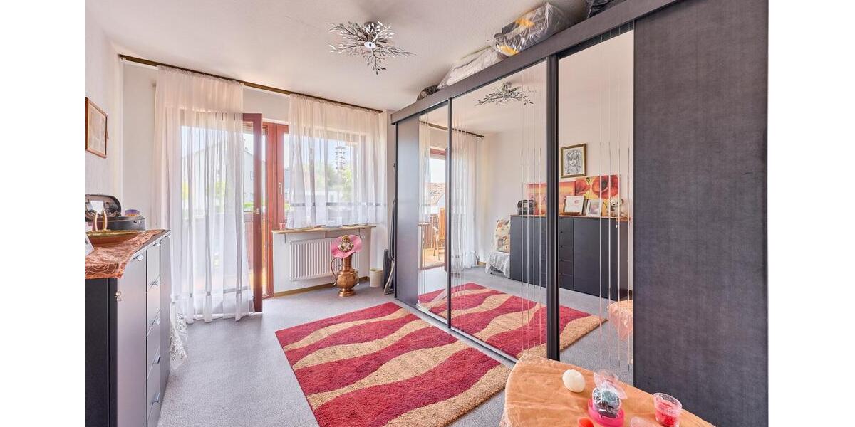 Etagenwohnung Walzbachtal - 5 Zimmer, 110 m&sup2;, 1.300&euro; | Angebot:26675113
