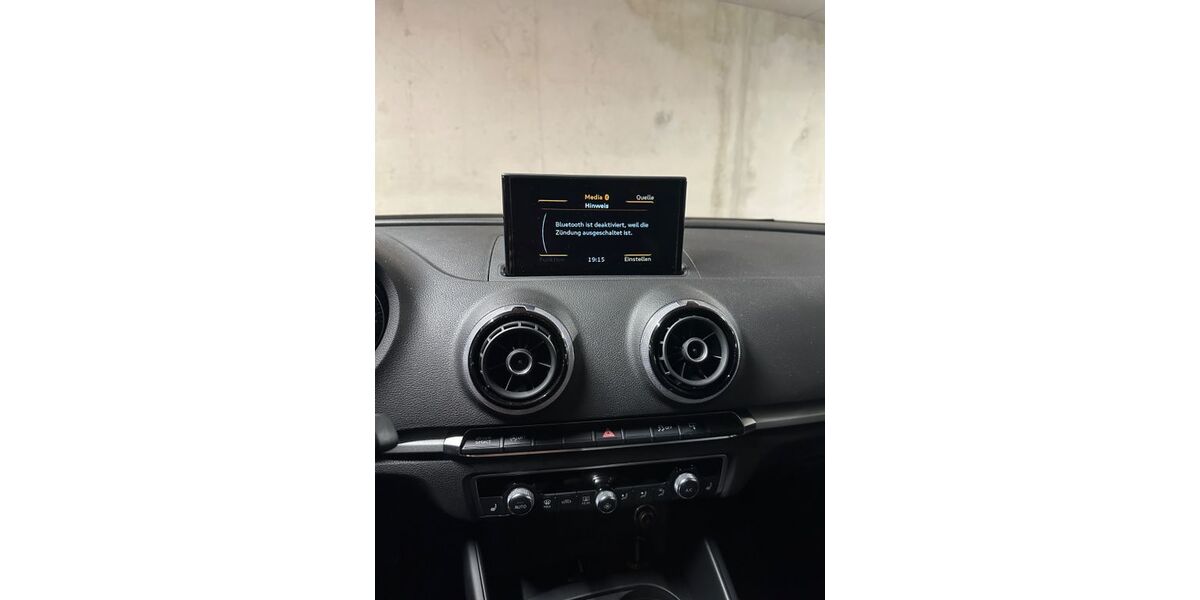 Audi A3 143.000 km 13.300 &euro; Karlsruhe 76227