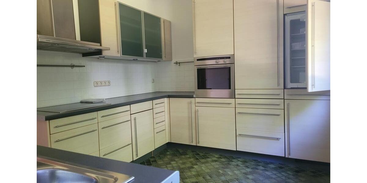 Zweifamilienhaus in bester Lage auf dem Rodgebiet 5 zimmer