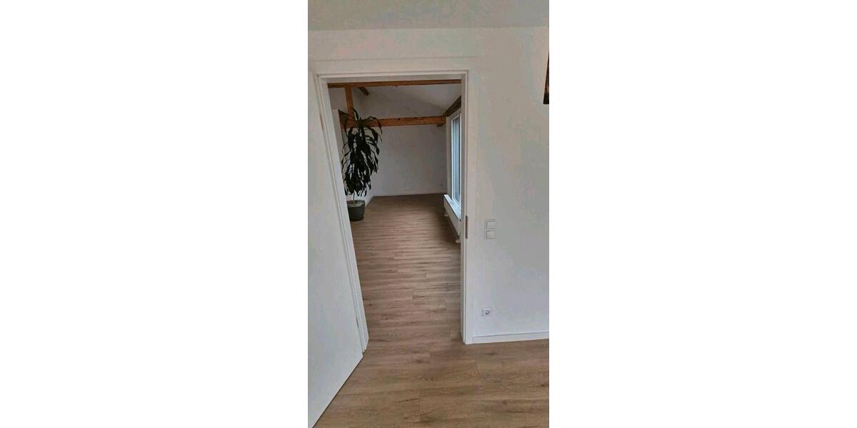 Dachgeschoßwohnung Pforzheim Nordstadt - 2 Zimmer, 55 m&sup2;, 660&euro; | Angebot:26150464