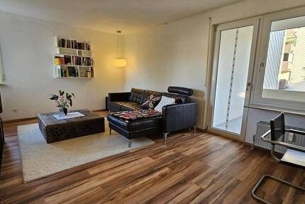 Wohnung Ditzingen - 3 Zimmer, 93 m&sup2;, 290.000&euro; | Angebot:25707644