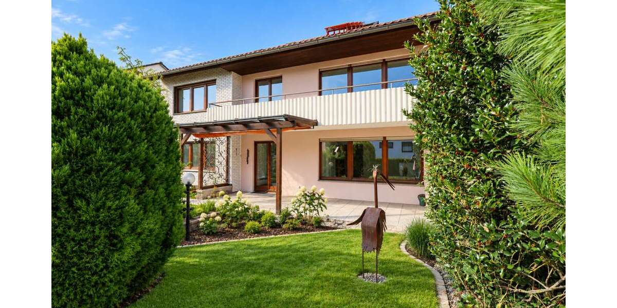 Etagenwohnung Sachsenheim - 3.5 Zimmer, 100 m&sup2;, 1.340&euro; | Angebot:27463154
