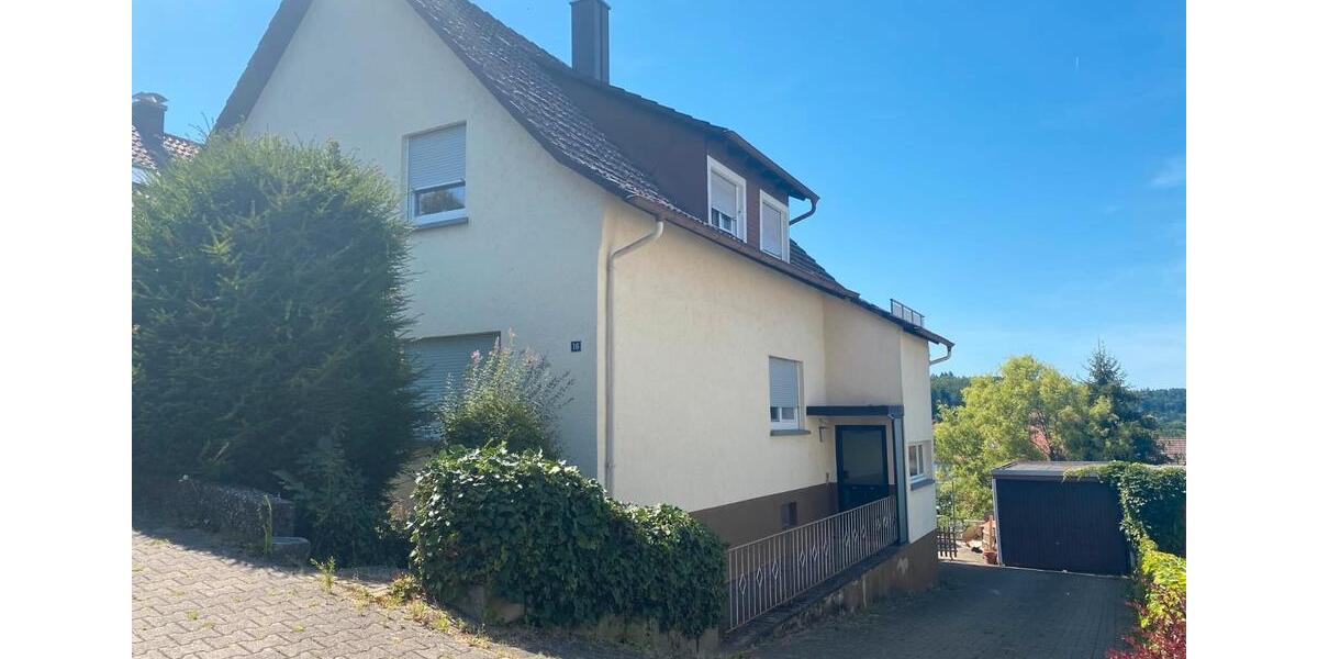 Erdgeschoßwohnung Gaggenau - 4 Zimmer, 105 m&sup2;, 330.000&euro; | Angebot:26145425