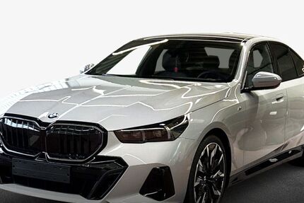 BMW 540 9.900 km 72.990 € Karlsruhe 76227