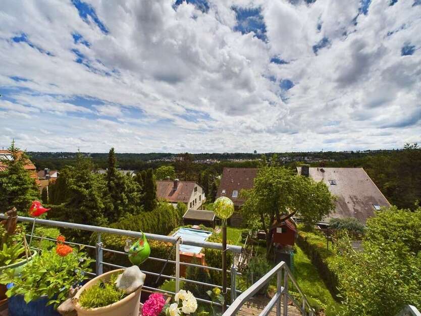 Haus zum Kaufen in Stuttgart 1.299.000 € 211 m²
