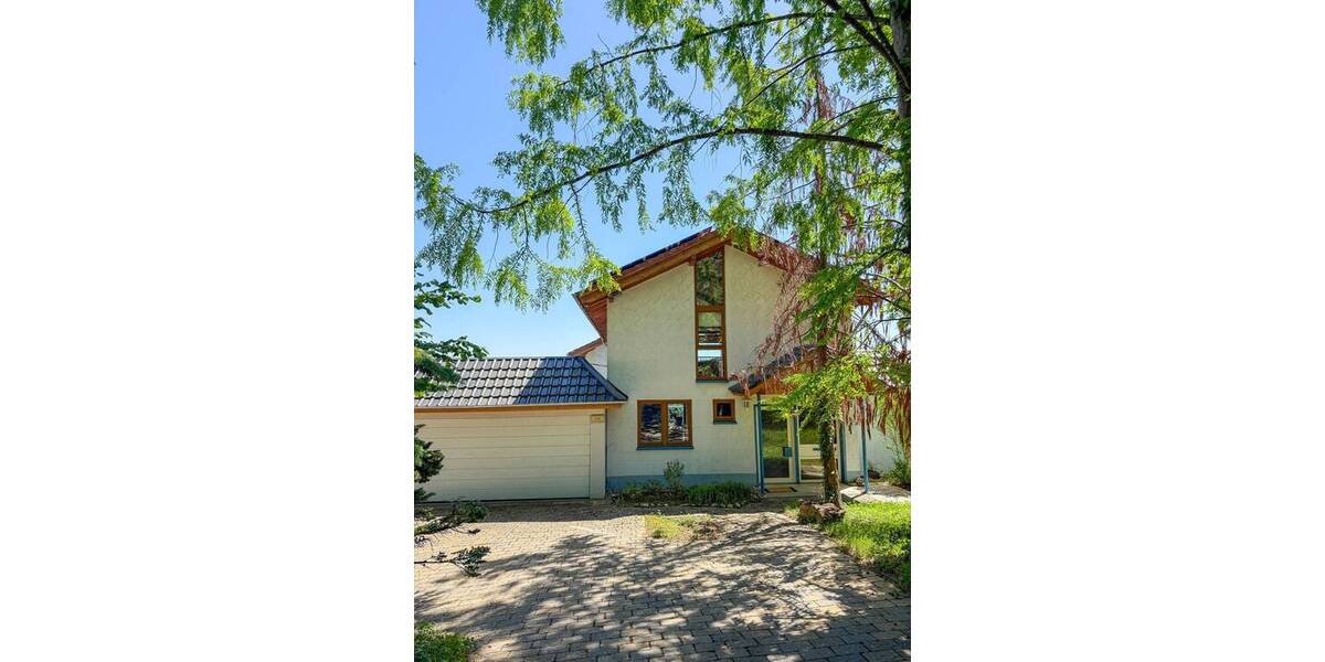 Einfamilienhaus Pforzheim Nordstadt - 8 Zimmer, 320 m&sup2;, 830.000&euro; | Angebot:26786762