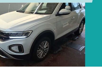 VW T-Roc 42.664 km 21.890 &euro; Leonberg 71229