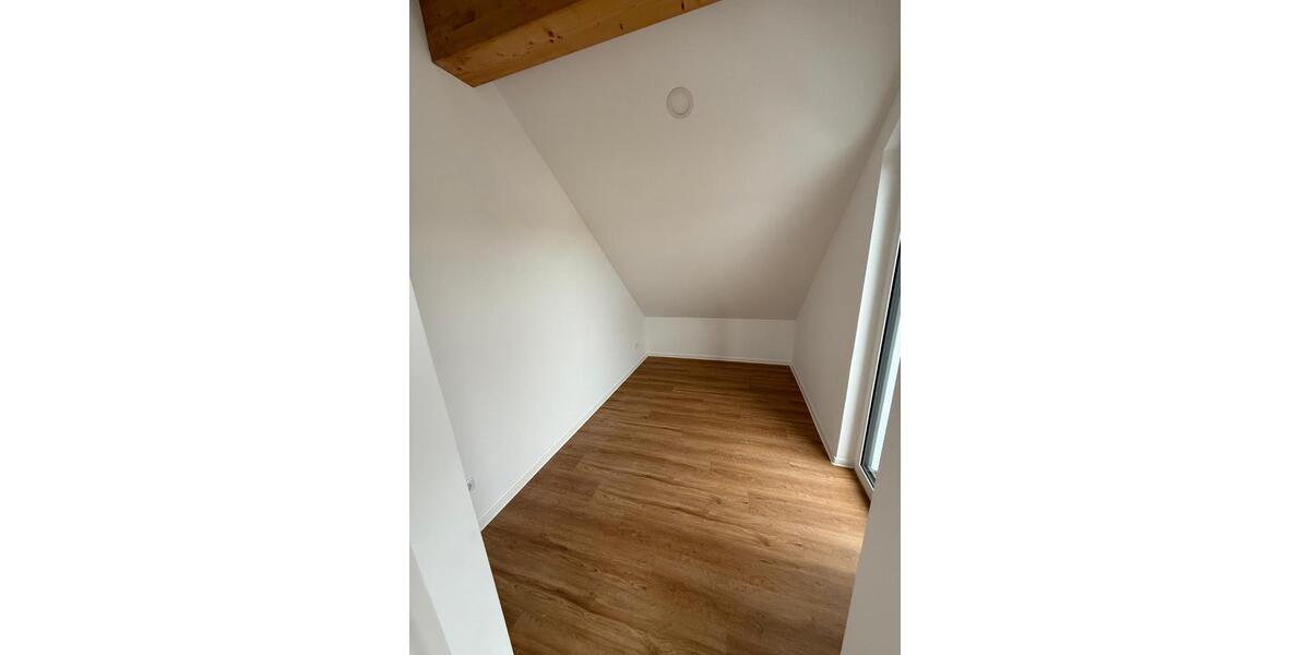 Erstbezug im hochwertigen Neubau mit 2 Balkonen in Rintheim 3.5 zimmer