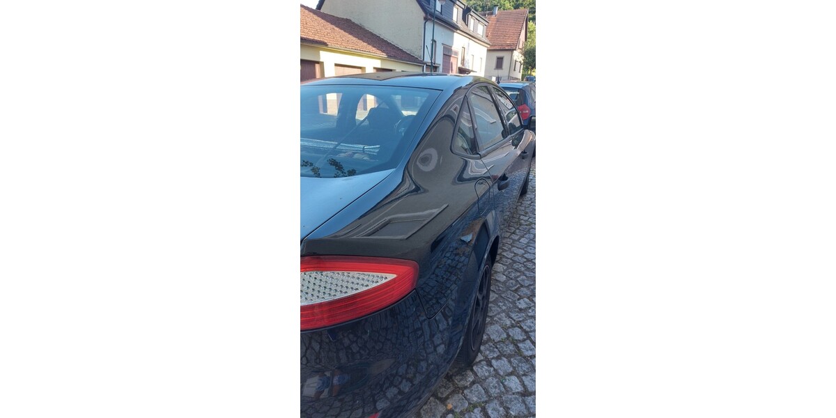 Ford Mondeo 180.000 km 4.900 € Mühlacker 75417