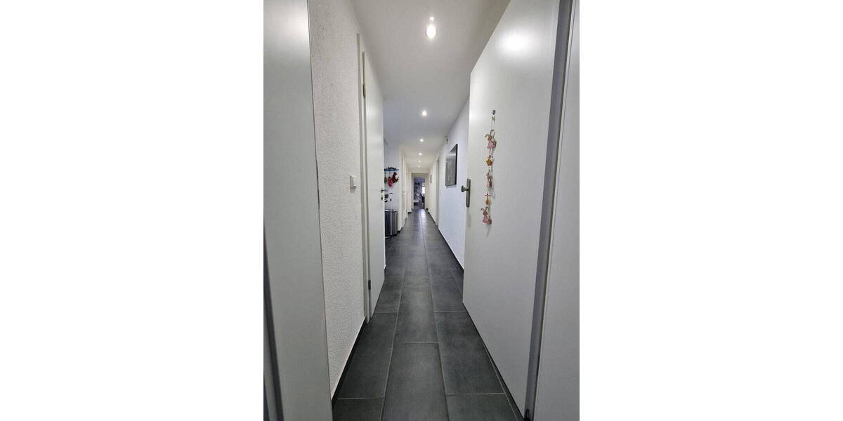Etagenwohnung Ditzingen - 3 Zimmer, 88 m&sup2;, 1.190&euro; | Angebot:26921156