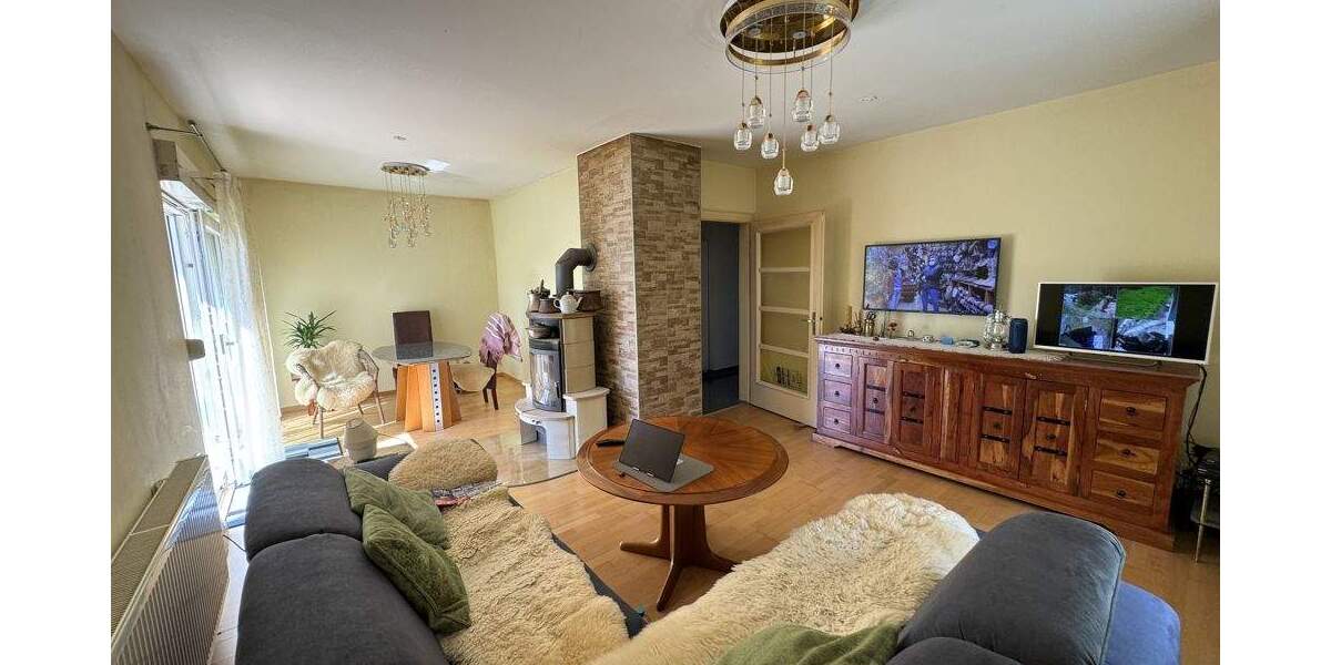 Bungalow Pforzheim Nordweststadt - 3 Zimmer, 82 m&sup2;, 389.000&euro; | Angebot:25775174