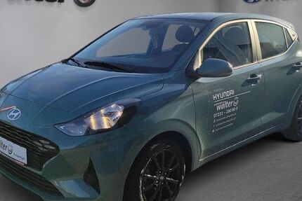 Hyundai i10 10.000 km 17.240 &euro; Pforzheim 75177