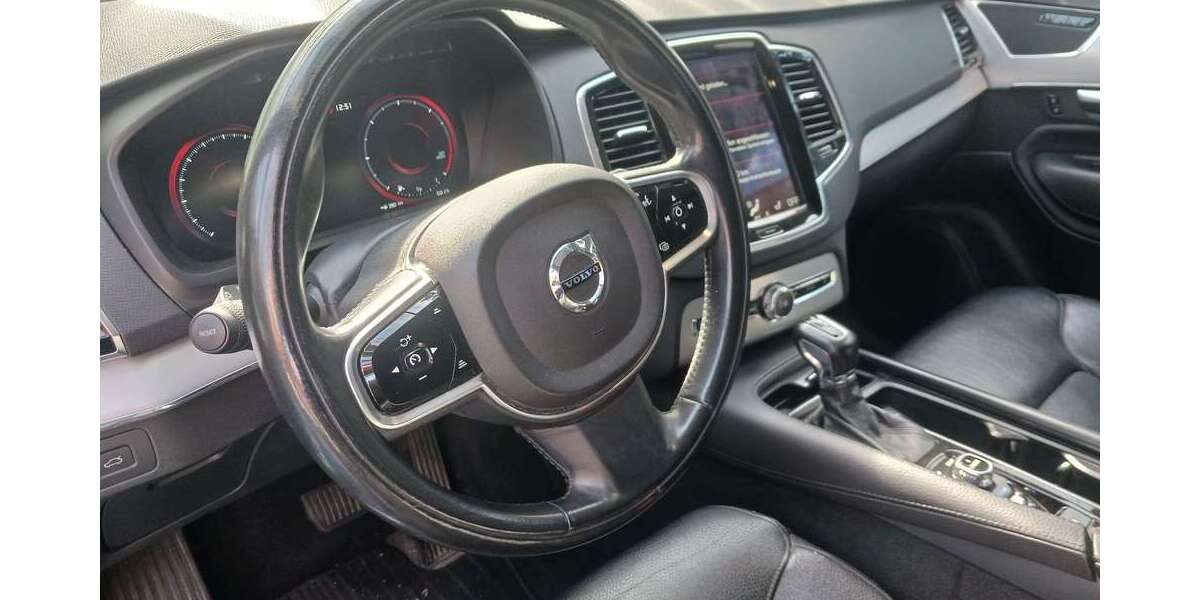 Volvo XC90 172.000 km 25.850 &euro; Wildberg 72218