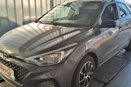 Hyundai i20 68.624 km 14.990 &euro; Pforzheim 75177