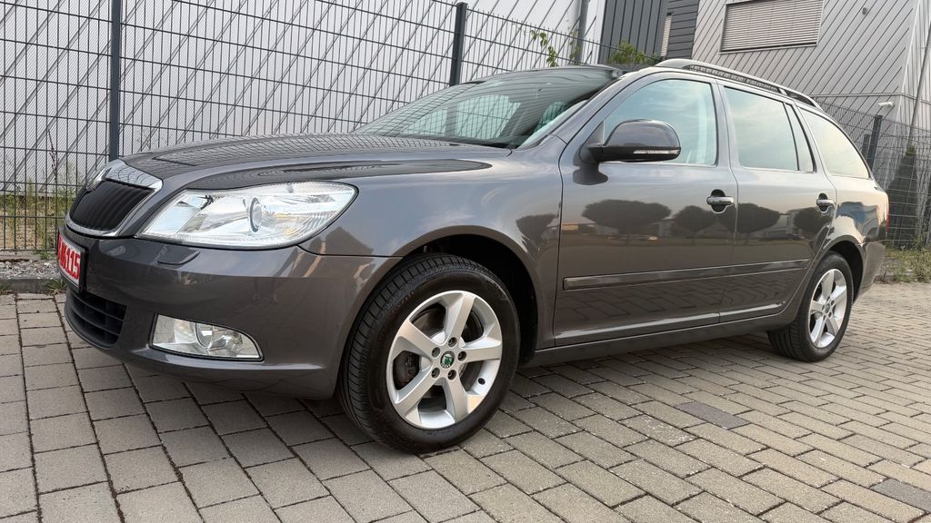 Skoda Octavia 98.000 km 10.800 &euro; Grafenau 71120