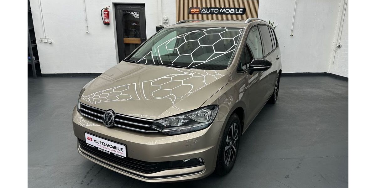 VW Touran 147.200 km 16.480 &euro; Gaggenau 76571