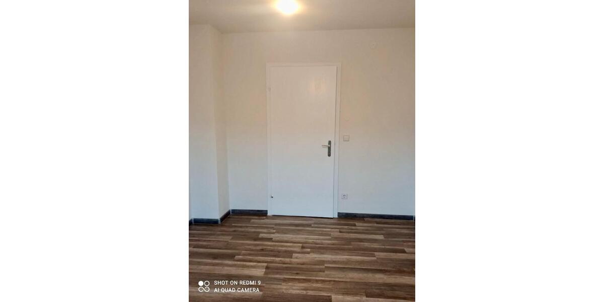 Etagenwohnung Mühlacker - 3 Zimmer, 79 m&sup2;, 760&euro; | Angebot:25716815