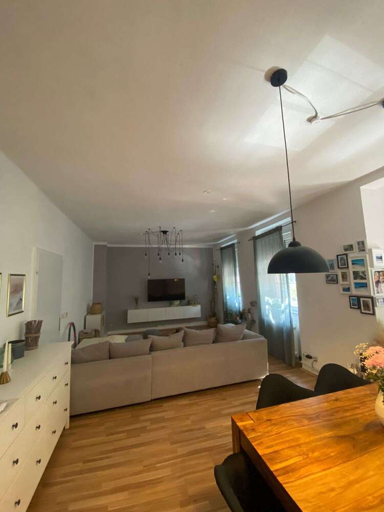Wohnung zum Mieten in Pforzheim 900 € 93 m²