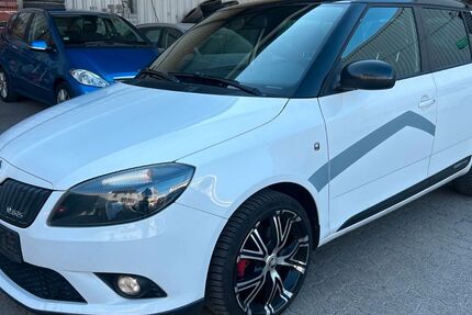 Skoda Fabia 199.000 km 6.749 &euro; Karlsruhe 76189