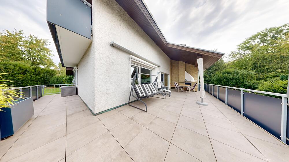Exklusives, großes Einfamilienhaus in guter und ruhiger Ortsrand-Lage - Einfamilienhaus Eisingen | Angebot:22457254