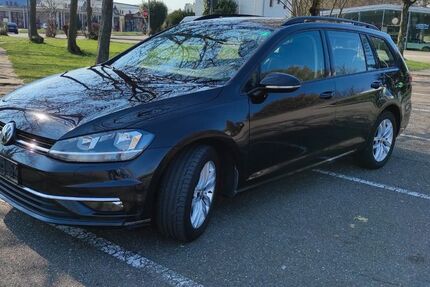 VW Golf 182.000 km 9.800 &euro; Gaggenau 76571