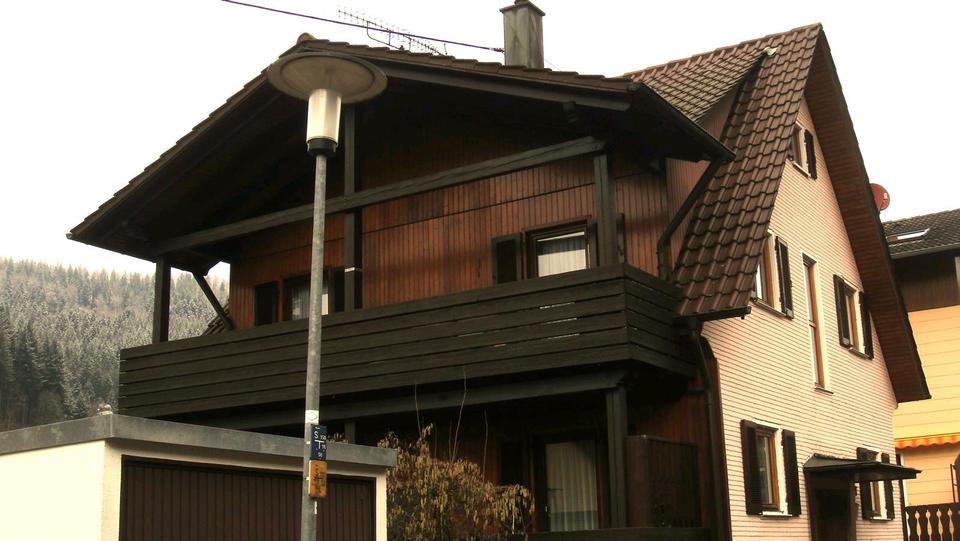 PRIVATVERKAUF 2-Familien-Haus mit Einliegerwohnung Bad Wildbad 10 zimmer