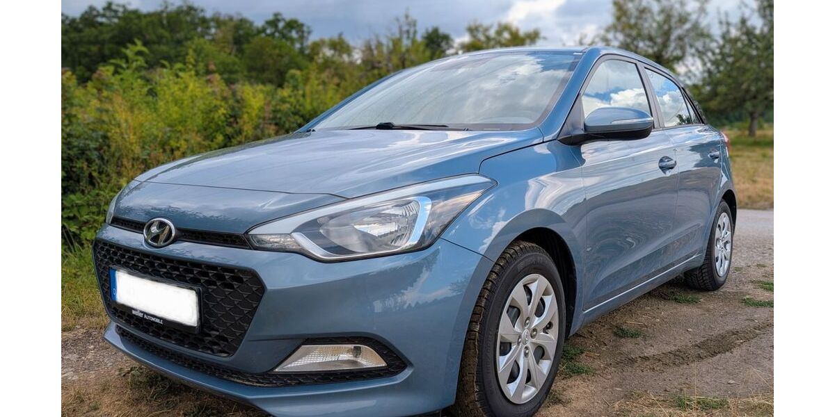 Hyundai i20 92.550 km 7.300 &euro; Leonberg 71229