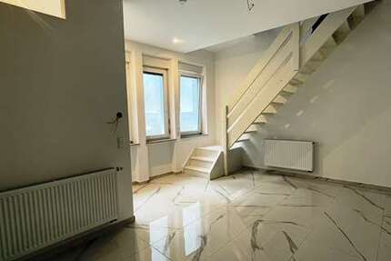 Haus Pforzheim Weststadt - 3.5 Zimmer, 85 m&sup2;, 900&euro; | Angebot:24715162