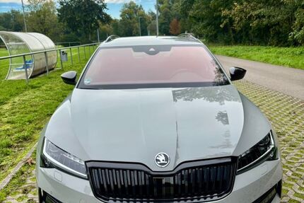 Skoda Superb 41.000 km 38.500 € Markgröningen 71706