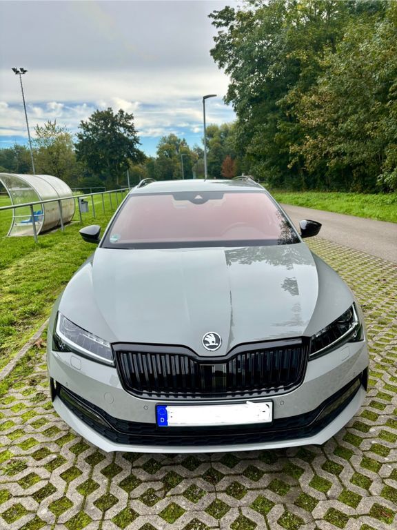 Skoda Superb 41.000 km 38.500 € Markgröningen 71706