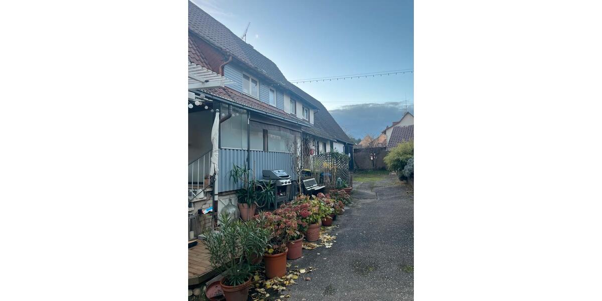 Charmantes Altbauhaus aus 1910 mit Renovierungsbedarf in ruhiger 4 zimmer