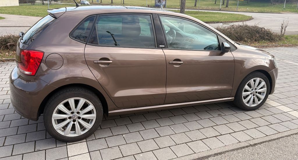 VW Polo 154.200 km 5.600 &euro; Grafenau 71120