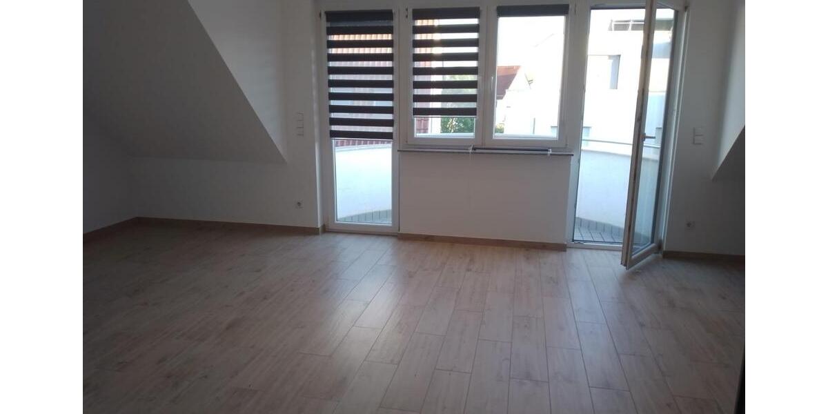 Moderne 3-Zi.-Wohnung mit EBK, Fußbodenheizung, S-Bahnnähe 3 zimmer