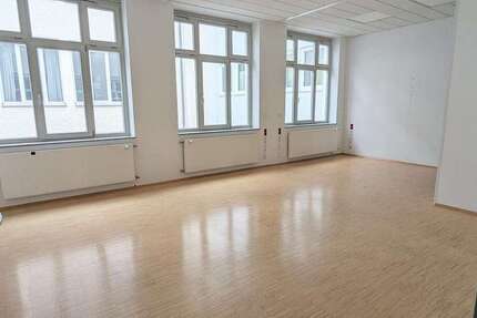 Gewerbeobjekt Pforzheim Südweststadt - 980&euro; | Angebot:26274921