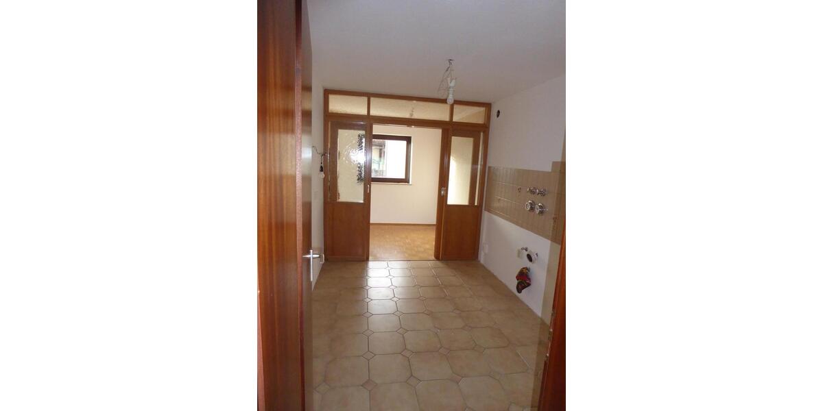 Etagenwohnung Pforzheim Büchenbronn - 3.5 Zimmer, 90 m&sup2;, 850&euro; | Angebot:26148198