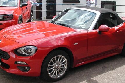 Fiat 124 Spider 33.775 km 16.950 &euro; Calw 75365