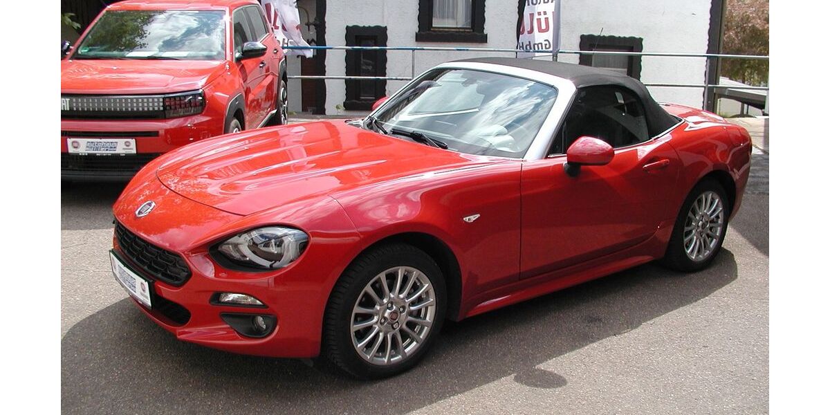 Fiat 124 Spider 33.775 km 17.550 &euro; Calw 75365