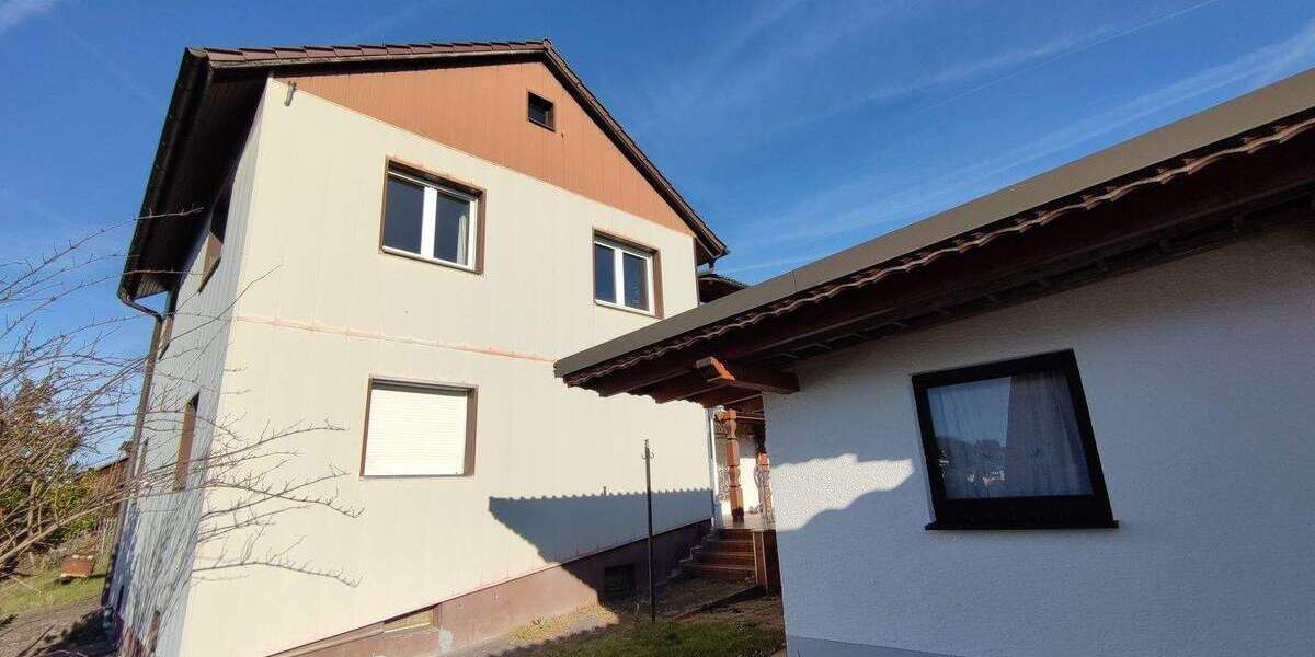 Mehrfamilienhaus, Wohnhaus Karlsruhe Grünwettersbach - 7 Zimmer, 200 m&sup2;, 625.000&euro; | Angebot:25771494
