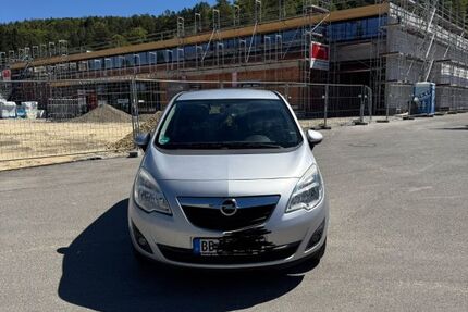 Opel Meriva 180.000 km 2.790 &euro; Weil der Stadt 71263